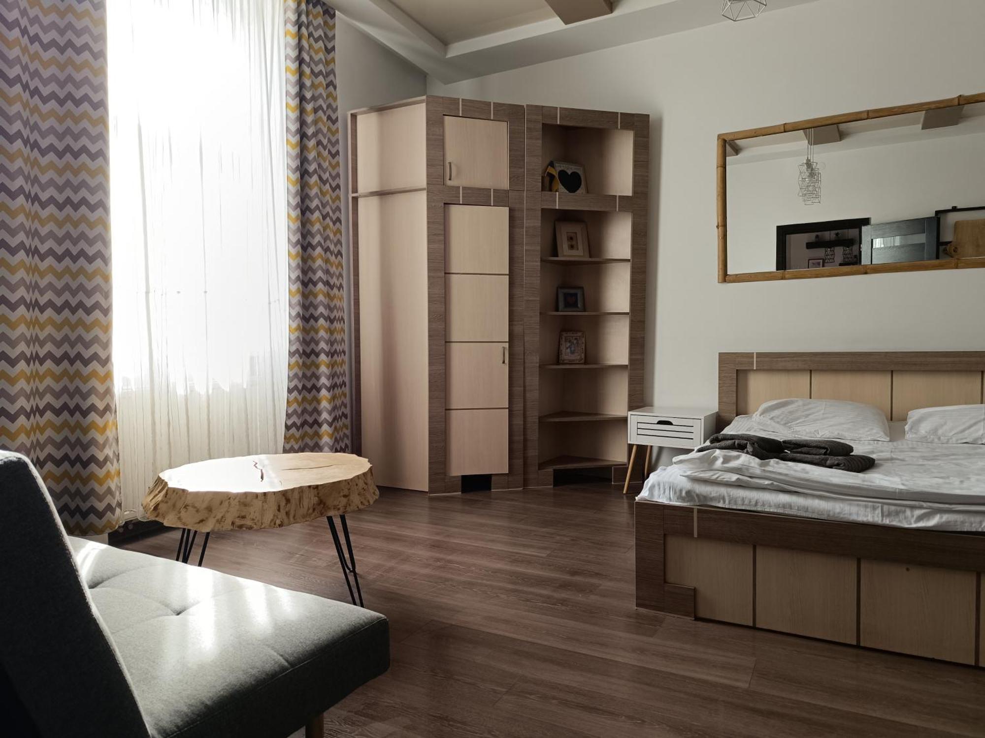 Apartments Zefir Lviv Exterior photo