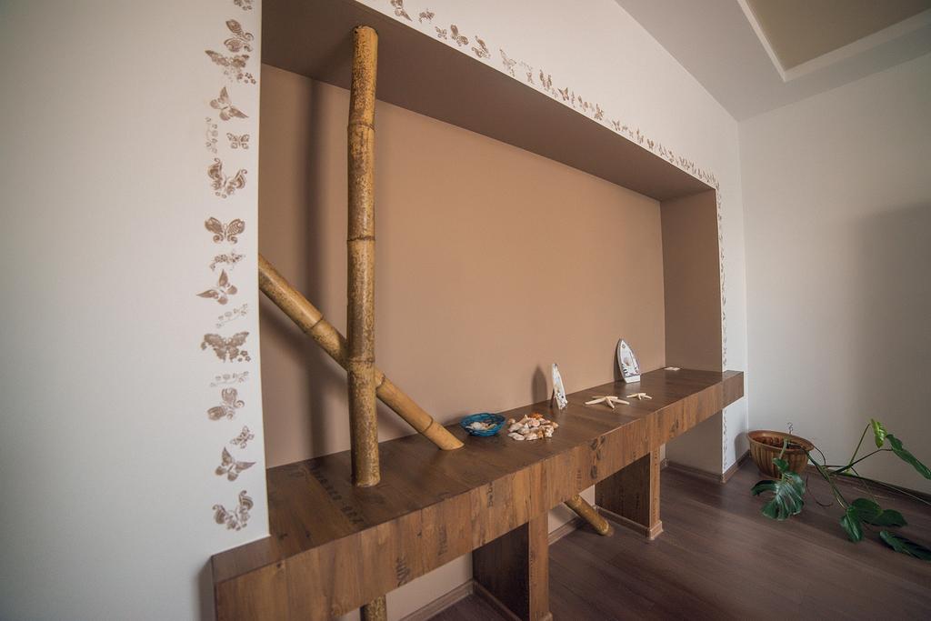 Apartments Zefir Lviv Exterior photo